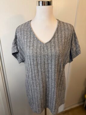 NWOT Grey Ribbed Top